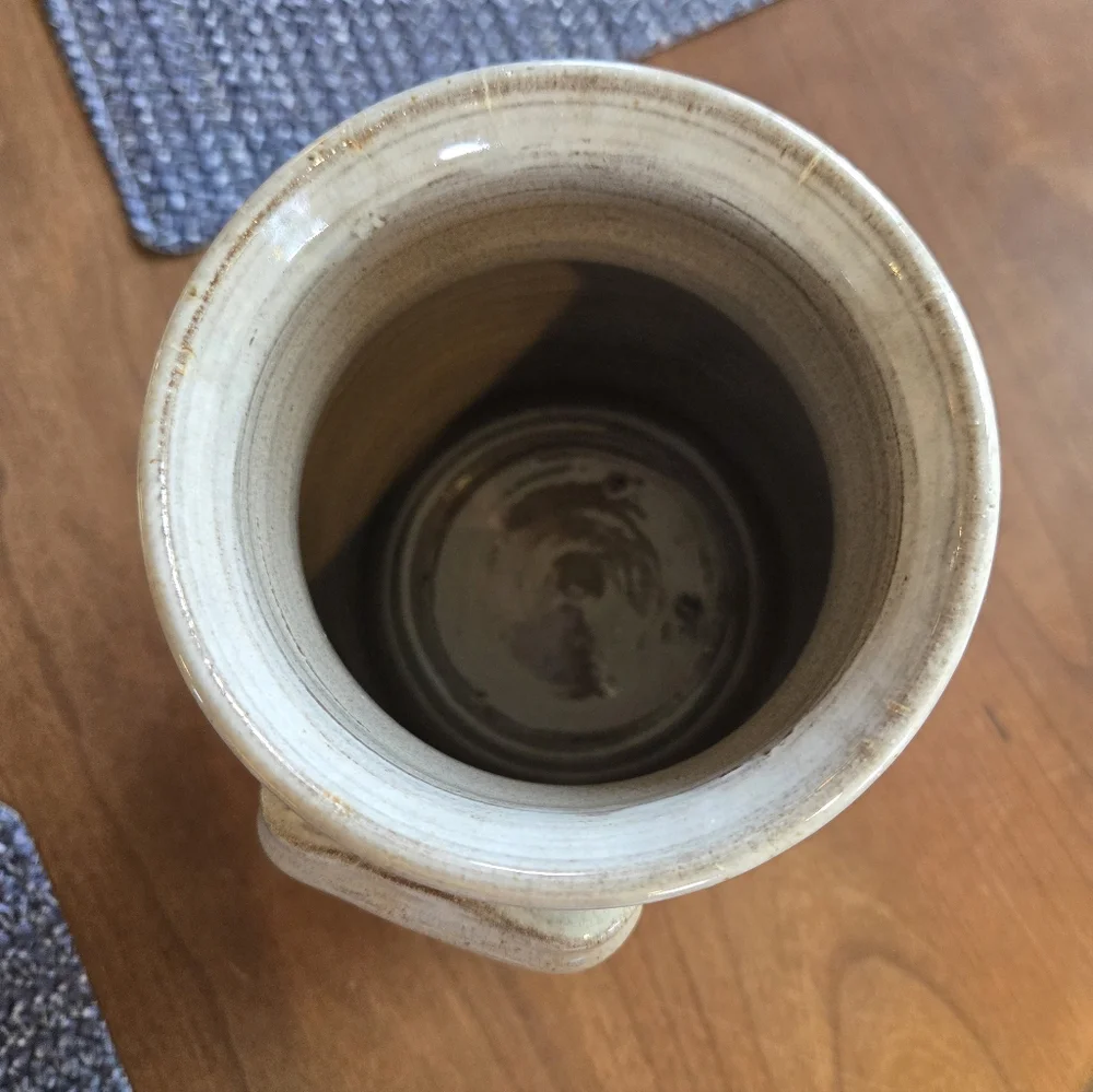 Speckled Gray Glaze With Blue Sheafs Of Wheat Cricked Signed Jesus Taylor